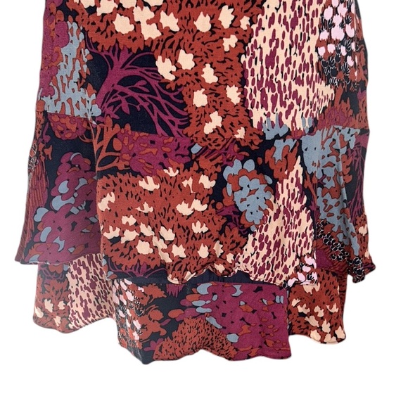 Boden Abstract Floral Print Layered Tiered A-Line Mini Skirt - 12 - Picture 3 of 13